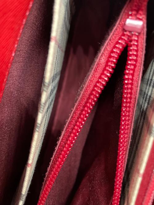 BURBERRY（バーバリー）BURBERRY (バーバリー) ハンドバッグ サフィアーノ レッドの古着・服飾アイテム