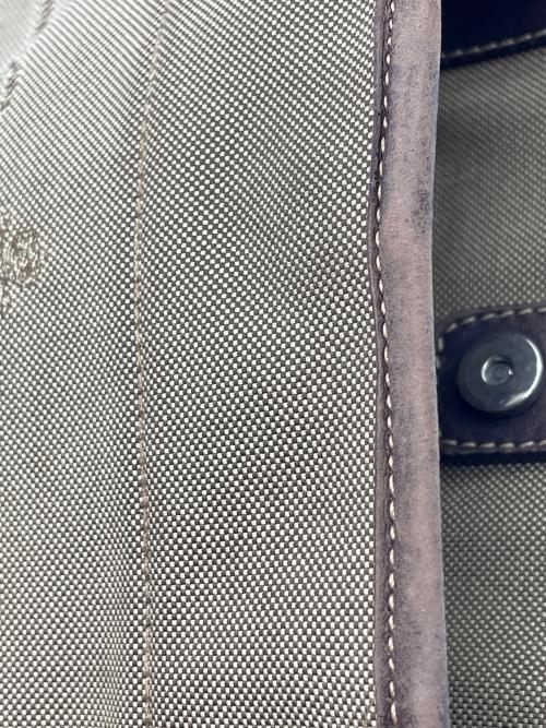 PRADA（プラダ）PRADA (プラダ) ショルダーバッグ ベージュの古着・服飾アイテム