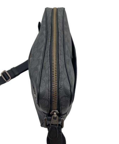COACH（コーチ）COACH (コーチ) ショルダーバッグ ブラックの古着・服飾アイテム