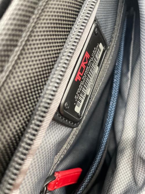 TUMI（トゥミ）TUMI (トゥミ) ビジネスバッグ ブラックの古着・服飾アイテム