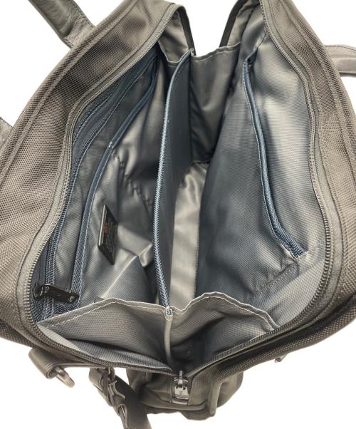 TUMI（トゥミ）TUMI (トゥミ) ビジネスバッグ ブラックの古着・服飾アイテム