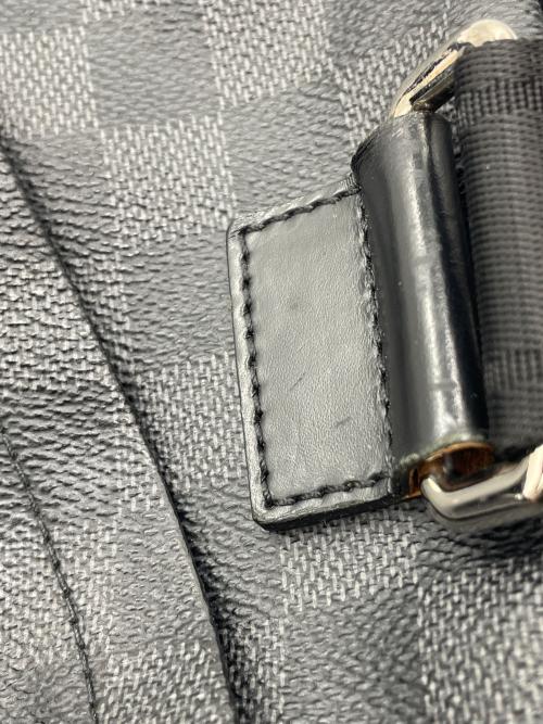 LOUIS VUITTON（ルイ ヴィトン）LOUIS VUITTON (ルイ ヴィトン) ダミエ グラフィットアンブレール ブラックの古着・服飾アイテム