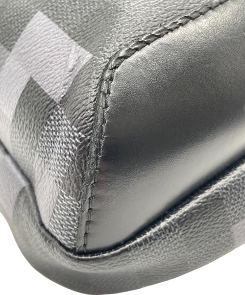 LOUIS VUITTON（ルイ ヴィトン）LOUIS VUITTON (ルイ ヴィトン) ダミエグラフィットピクセルスリングバッグ ブラックの古着・服飾アイテム