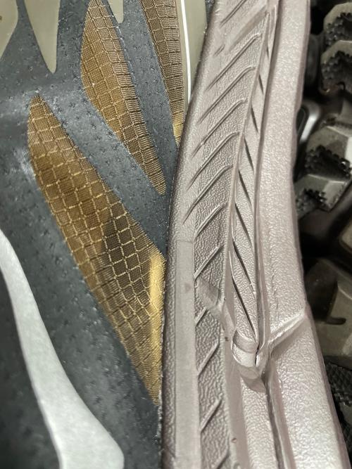 HOKA（ホカ）HOKA (ホカ) MAFATE SPEED 4 LITE オリーブ サイズ:JPN27.5の古着・服飾アイテム