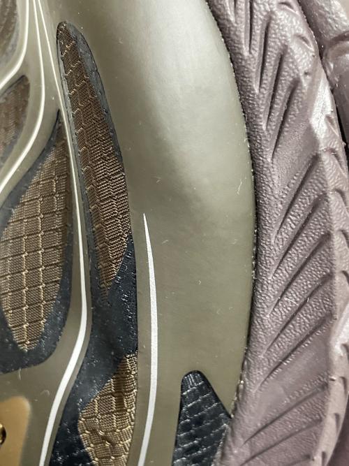 HOKA（ホカ）HOKA (ホカ) MAFATE SPEED 4 LITE オリーブ サイズ:JPN27.5の古着・服飾アイテム