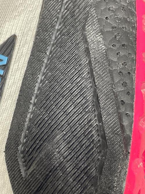 SALOMON（サロモン）SALOMON (サロモン) AERO BLAZE 3 GRVL GTX ホワイト×ピンク サイズ:SIZE 28cmの古着・服飾アイテム