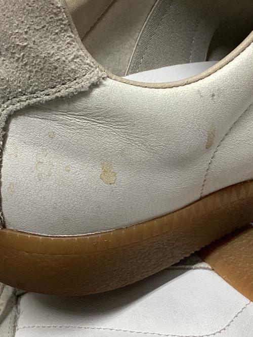 Maison Margiela（メゾンマルジェラ）Maison Margiela (メゾンマルジェラ) ジャーマントレーナー グレー×ホワイト サイズ:41の古着・服飾アイテム