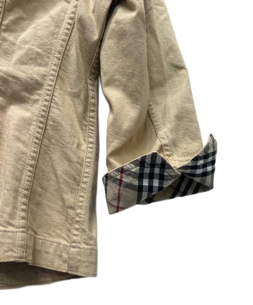 BURBERRY（バーバリー）BURBERRY (バーバリー) デニムジャケット ベージュ サイズ:４４の古着・服飾アイテム