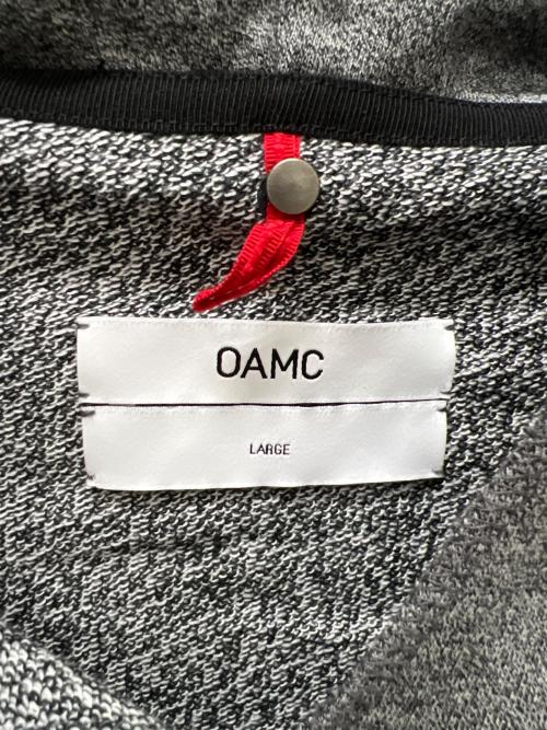 OAMC（オーエーエムシー）OAMC (オーエーエムシー) ノースリーブパーカー グレー サイズ:Ｌの古着・服飾アイテム