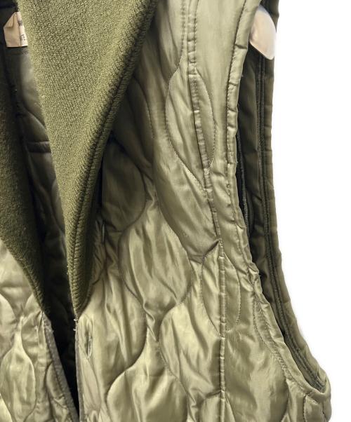 77circa（ナナナナサーカ）77circa (ナナナナサーカ) リメイクキルティングベスト オリーブ サイズ:FREEの古着・服飾アイテム