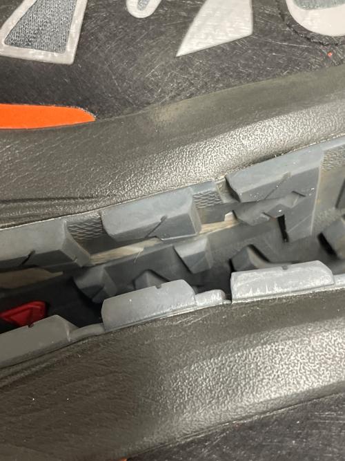 SALOMON（サロモン）SALOMON (サロモン) XA PRO 3D V9 GORE-TEX ブラック サイズ:JP27の古着・服飾アイテム