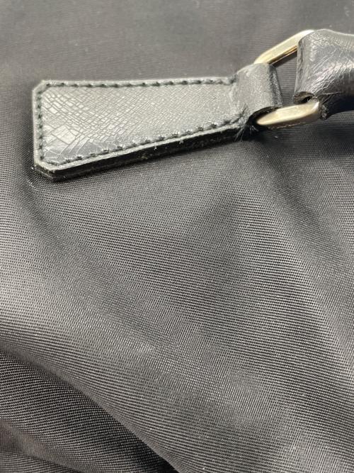PRADA（プラダ）PRADA (プラダ) ナイロンハンドバッグ ブラックの古着・服飾アイテム