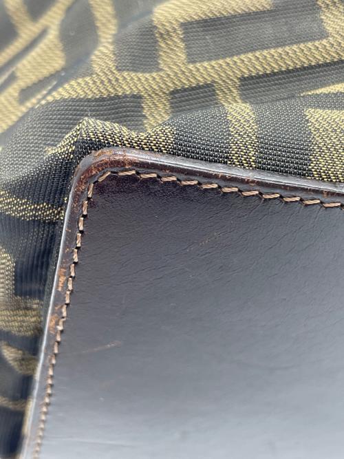 FENDI（フェンディ）FENDI (フェンディ) ミニトートバッグ ブラウンの古着・服飾アイテム