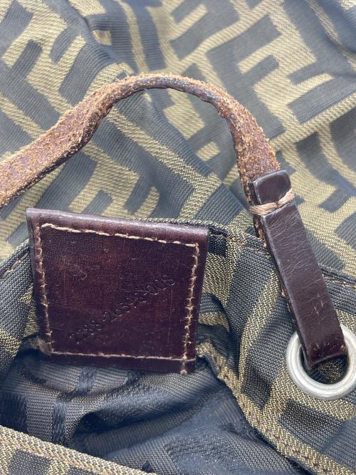 FENDI（フェンディ）FENDI (フェンディ) ミニトートバッグ ブラウンの古着・服飾アイテム