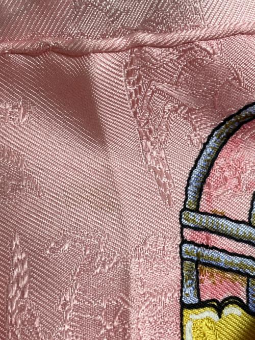 HERMES（エルメス）HERMES (エルメス) カレ90 帝王学 ピンクの古着・服飾アイテム