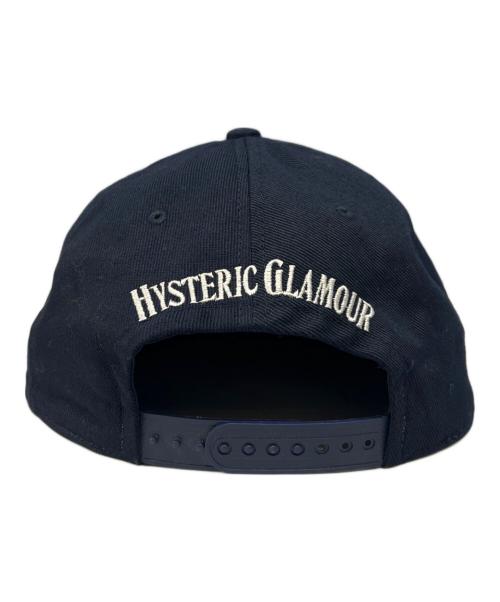 Hysteric Glamour（ヒステリックグラマー）Hysteric Glamour (ヒステリックグラマー) HYS WHISKY刺繍 キャップ ネイビー サイズ:FREEの古着・服飾アイテム