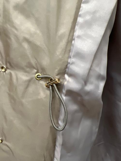 自由区（ジユウク）自由区 (ジユウク) キルティングコート ベージュ サイズ:46の古着・服飾アイテム