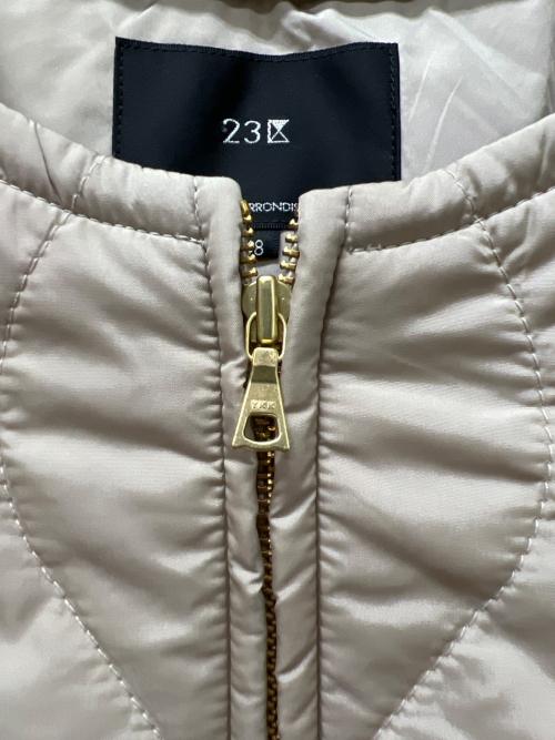 23区（ニジュウサンク）23区 (ニジュウサンク) キルティングマティングコート アイボリー サイズ:４８の古着・服飾アイテム