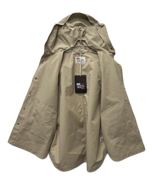 Traditional Weatherwear（トラディショナルウェザーウェア）Traditional Weatherwear (トラディショナルウェザーウェア) ＲＥＮＦＲＥＷ ケープ風フーデッドコート ベージュ サイズ:34の古着・服飾アイテム