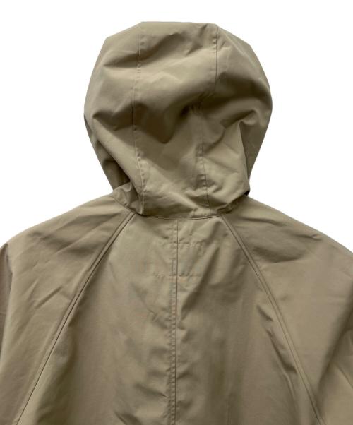 Traditional Weatherwear（トラディショナルウェザーウェア）Traditional Weatherwear (トラディショナルウェザーウェア) ＲＥＮＦＲＥＷ ケープ風フーデッドコート ベージュ サイズ:34の古着・服飾アイテム