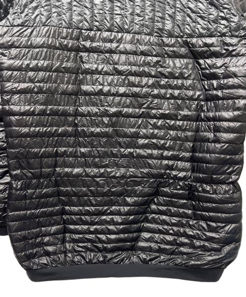adidas（アディダス）adidas (アディダス) WHITE MOUNTAINEERING (ホワイトマウンテ二アニング) WM DOWN JKT ブラック サイズ:Ｍの古着・服飾アイテム