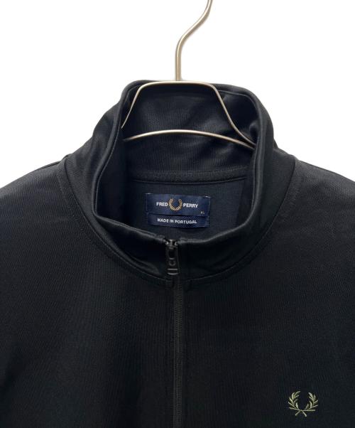 FRED PERRY（フレッドペリー）FRED PERRY (フレッドペリー) トラックジャケット ブラック サイズ:ＸＬの古着・服飾アイテム