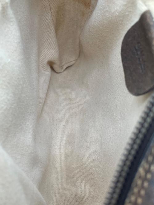 GUCCI（グッチ）GUCCI (グッチ) ショルダーバッグ ベージュの古着・服飾アイテム