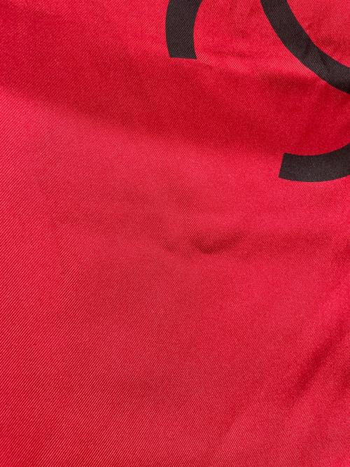 CHANEL（シャネル）CHANEL (シャネル) ココマーク シルクスカーフ レッドの古着・服飾アイテム
