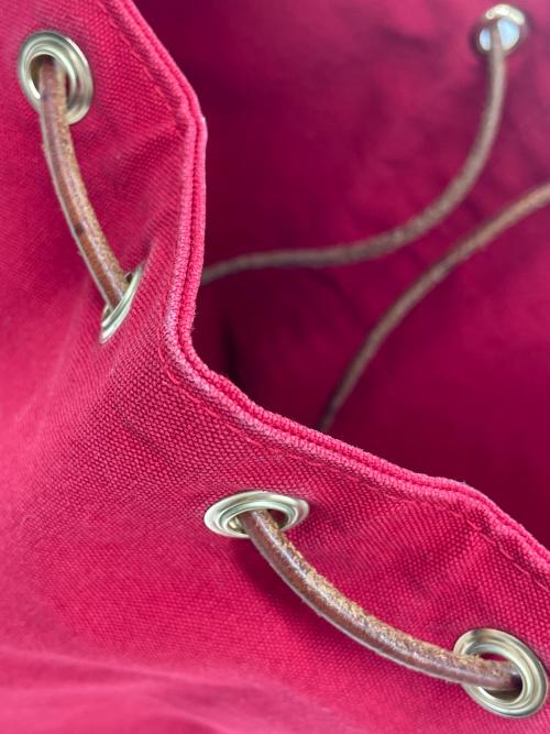 HERMES（エルメス）HERMES (エルメス) 巾着ショルダーバッグ レッドの古着・服飾アイテム