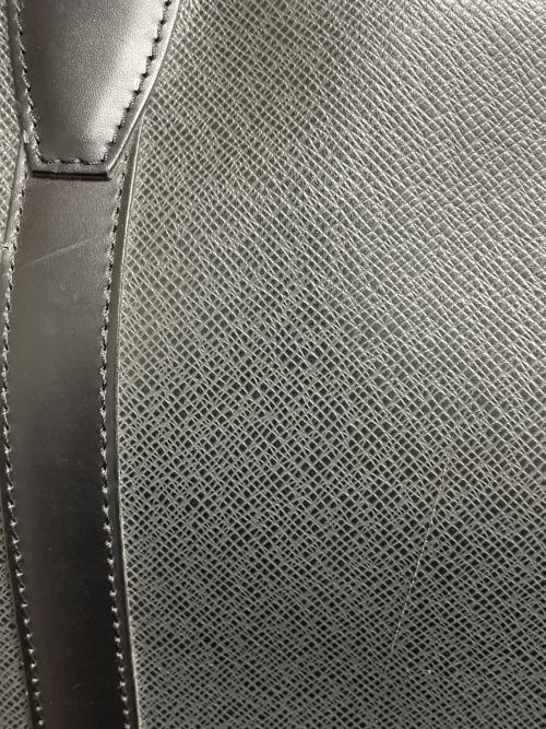 LOUIS VUITTON（ルイ ヴィトン）LOUIS VUITTON (ルイ ヴィトン) タイガ ケンダルPM ブラックの古着・服飾アイテム