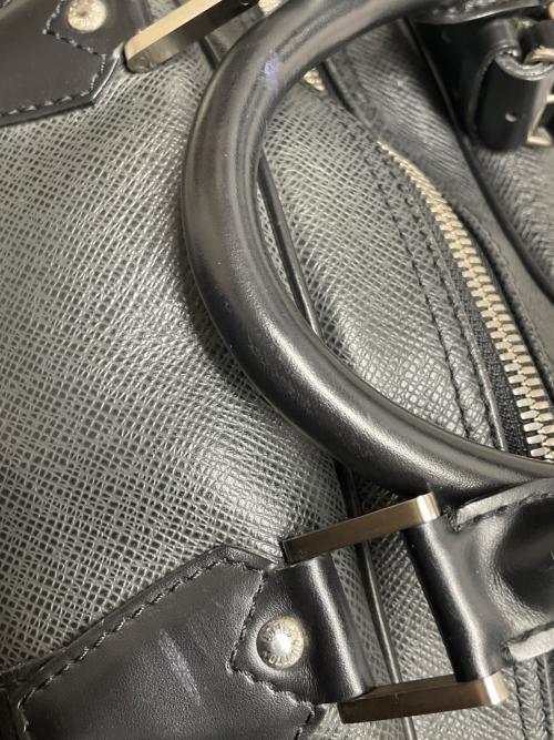 LOUIS VUITTON（ルイ ヴィトン）LOUIS VUITTON (ルイ ヴィトン) タイガ ケンダルPM ブラックの古着・服飾アイテム