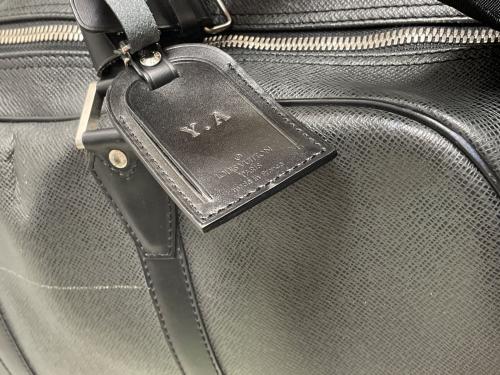 LOUIS VUITTON（ルイ ヴィトン）LOUIS VUITTON (ルイ ヴィトン) タイガ ケンダルPM ブラックの古着・服飾アイテム