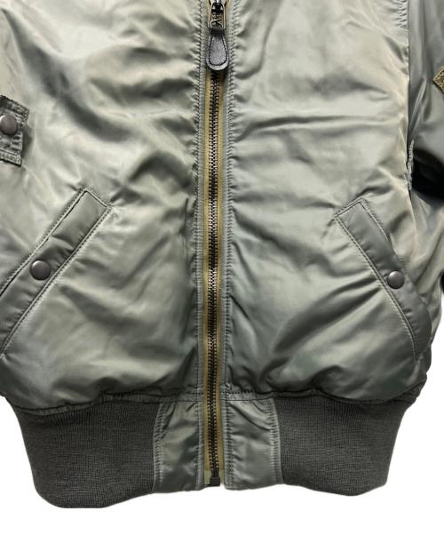 AVIREX（アヴィレックス）AVIREX (アヴィレックス) MA-1 VINTAGE グレー サイズ:Ｓの古着・服飾アイテム