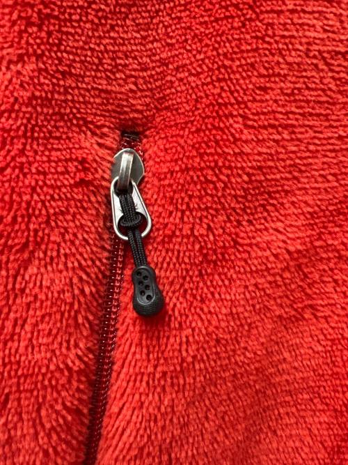 Patagonia（パタゴニア）Patagonia (パタゴニア) R4 Regulator Jacket レッド サイズ:Ｌの古着・服飾アイテム