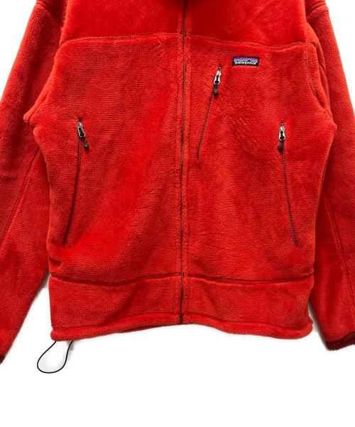 Patagonia（パタゴニア）Patagonia (パタゴニア) R4 Regulator Jacket レッド サイズ:Ｌの古着・服飾アイテム