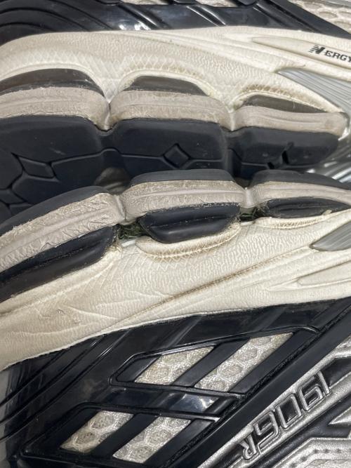 NEW BALANCE（ニューバランス）NEW BALANCE (ニューバランス) M1906RER グレー サイズ:28.5JPNの古着・服飾アイテム