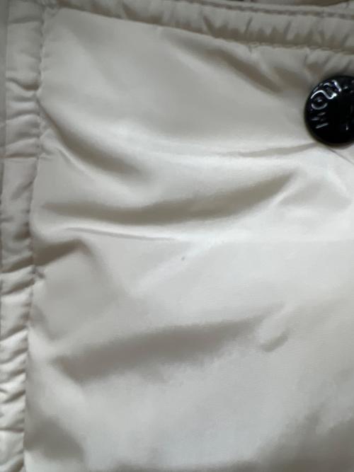 MONCLER（モンクレール）MONCLER (モンクレール) ダウンジャケット アイボリー サイズ:０の古着・服飾アイテム