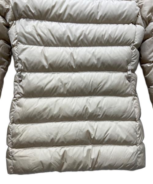 MONCLER（モンクレール）MONCLER (モンクレール) ダウンジャケット アイボリー サイズ:０の古着・服飾アイテム