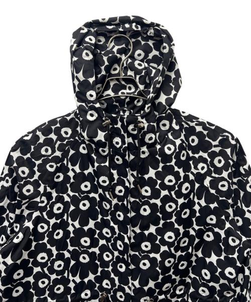 marimekko（マリメッコ）marimekko (マリメッコ) ナイロンコート ブラック×ホワイト サイズ:Ｓの古着・服飾アイテム
