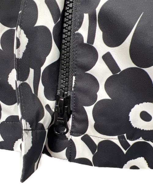 marimekko（マリメッコ）marimekko (マリメッコ) ナイロンコート ブラック×ホワイト サイズ:Ｓの古着・服飾アイテム
