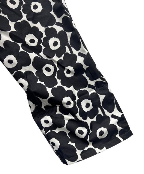 marimekko（マリメッコ）marimekko (マリメッコ) ナイロンコート ブラック×ホワイト サイズ:Ｓの古着・服飾アイテム