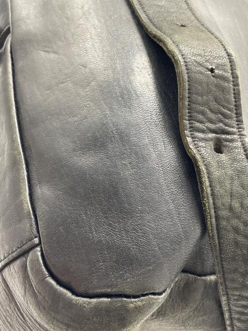 Yohji Yamamoto pour homme（ヨウジヤマモト プールオム）Yohji Yamamoto pour homme (ヨウジヤマモト プールオム) レザーショルダーバッグ ブラックの古着・服飾アイテム