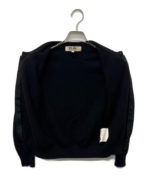 PLAY COMME des GARCONS（プレイコムデギャルソン）PLAY COMME des GARCONS (プレイコムデギャルソン) ハートロゴワッペンカーディガン ブラック サイズ:Ｓの古着・服飾アイテム