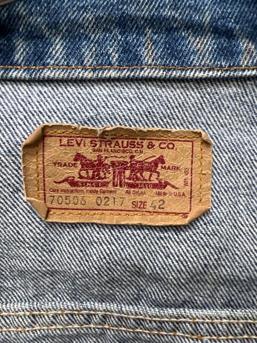 LEVI'S（リーバイス）LEVI'S (リーバイス) デニムジャケット ブルー サイズ:４２の古着・服飾アイテム