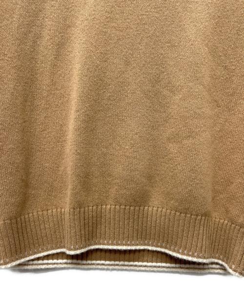 COACH（コーチ）COACH (コーチ) オーバーサイズドホース&キャリッジタートルネック ベージュ サイズ:ＸＳの古着・服飾アイテム