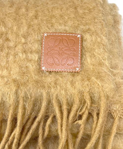 LOEWE（ロエベ）LOEWE (ロエベ) アナグラム レザーパッチ モヘア ウール マフラー　LOEWE（ロエベ）　28003861 ベージュの古着・服飾アイテム
