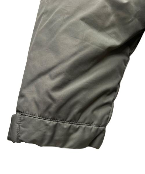 BURBERRY BLACK LABEL（バーバリーブラックレーベル）BURBERRY BLACK LABEL (バーバリーブラックレーベル) ダウンジャケット オリーブ サイズ:Ｌの古着・服飾アイテム