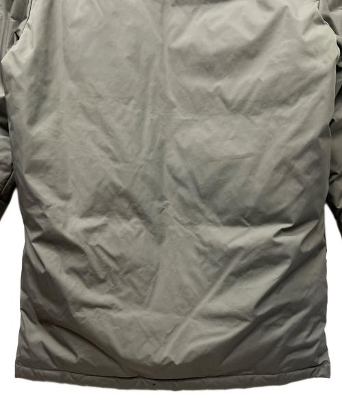 BURBERRY BLACK LABEL（バーバリーブラックレーベル）BURBERRY BLACK LABEL (バーバリーブラックレーベル) ダウンジャケット オリーブ サイズ:Ｌの古着・服飾アイテム