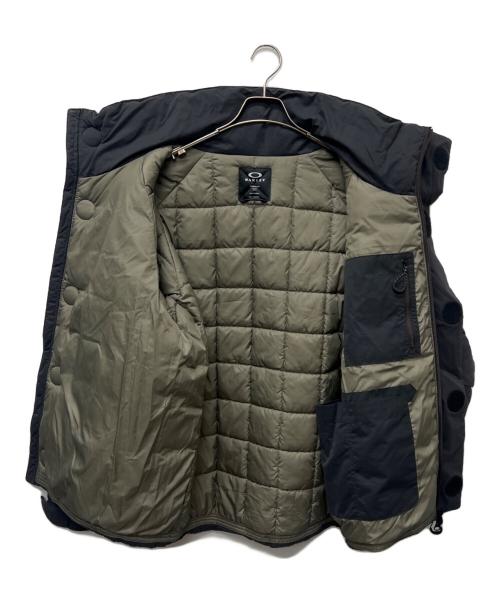 OAKLEY（オークリー）OAKLEY (オークリー) FGL Puffer Ins Jacket 4.7 グレー サイズ:Ｍの古着・服飾アイテム