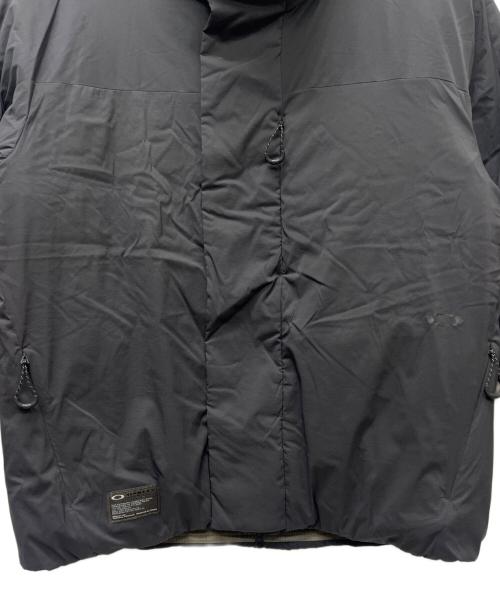 OAKLEY（オークリー）OAKLEY (オークリー) FGL Puffer Ins Jacket 4.7 グレー サイズ:Ｍの古着・服飾アイテム